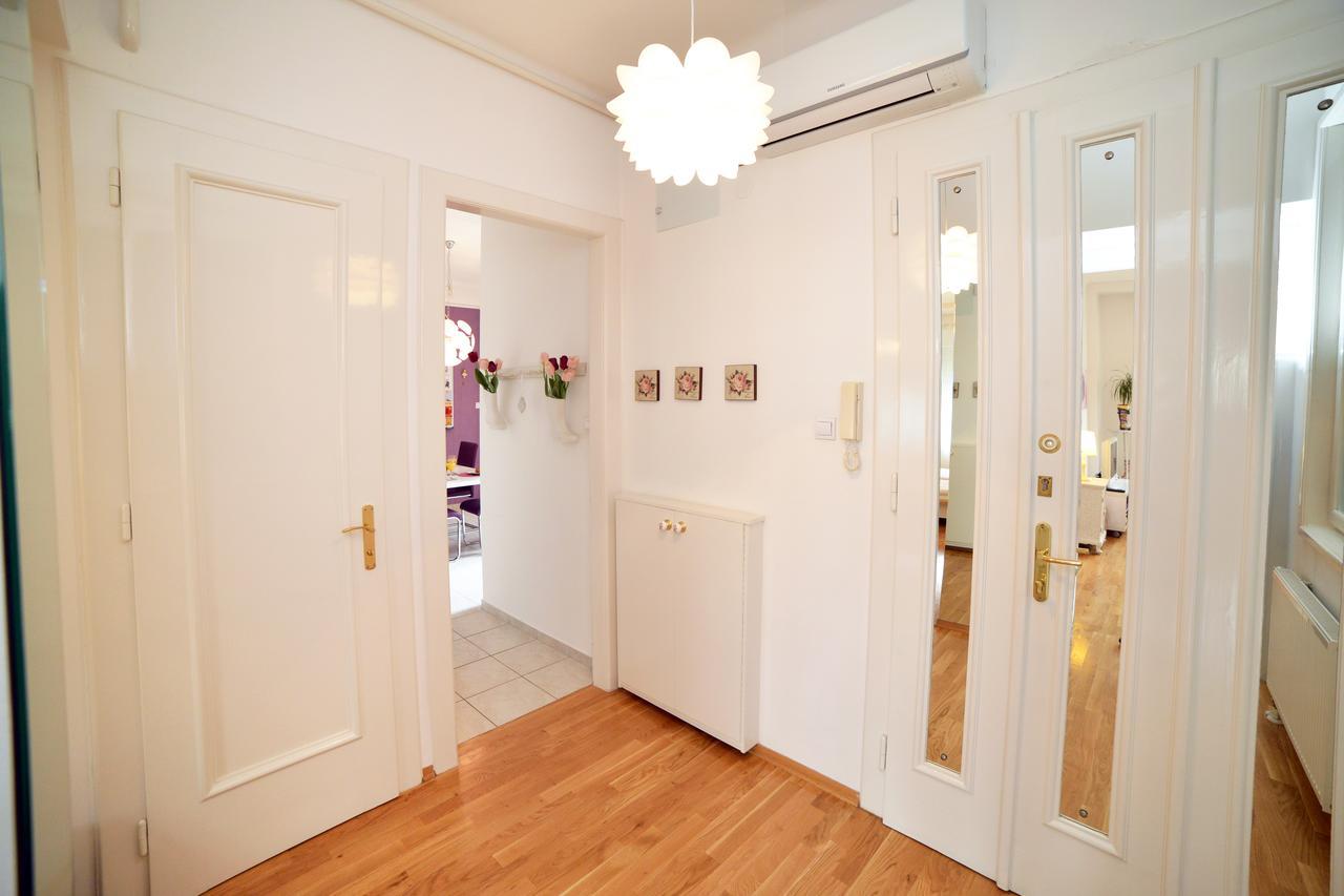 Appartement Downtown à Zagreb Extérieur photo